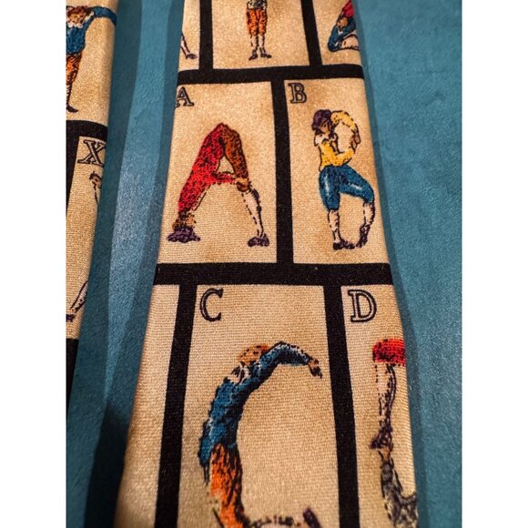 Vintage Museum Artifacts Tie ALL SILK with tag– 18th Century Colonial Alphabet ( - Picture 5 of 9
